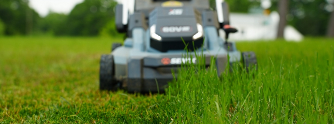 Summer Lawn Care Secrets: Make the Most of Your Lawn Mower
